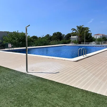 Con 2 Y Garaje Apartment